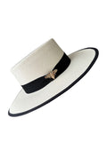 Cordobés borde negro broche