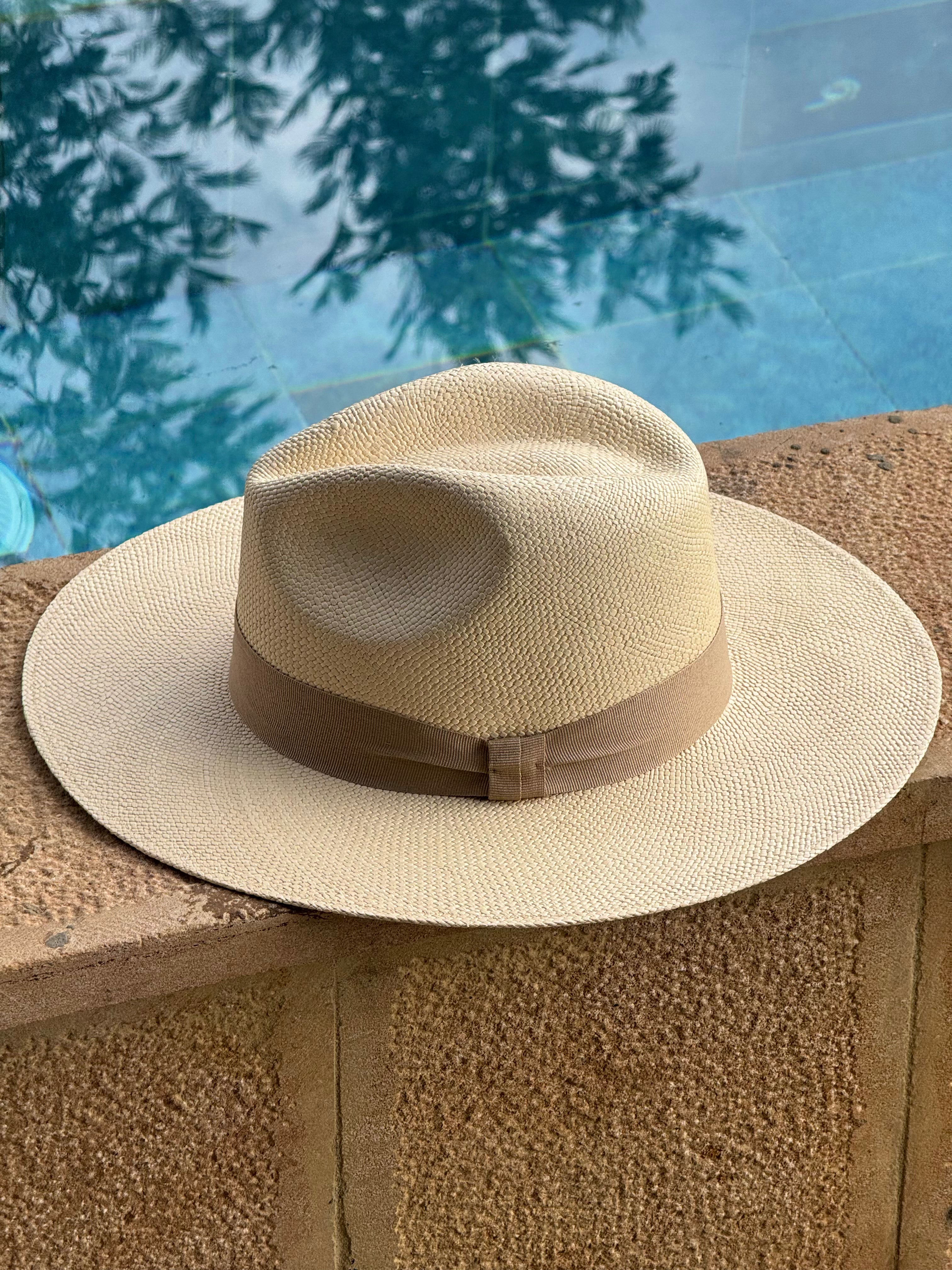 Sombrero monaco clasico
