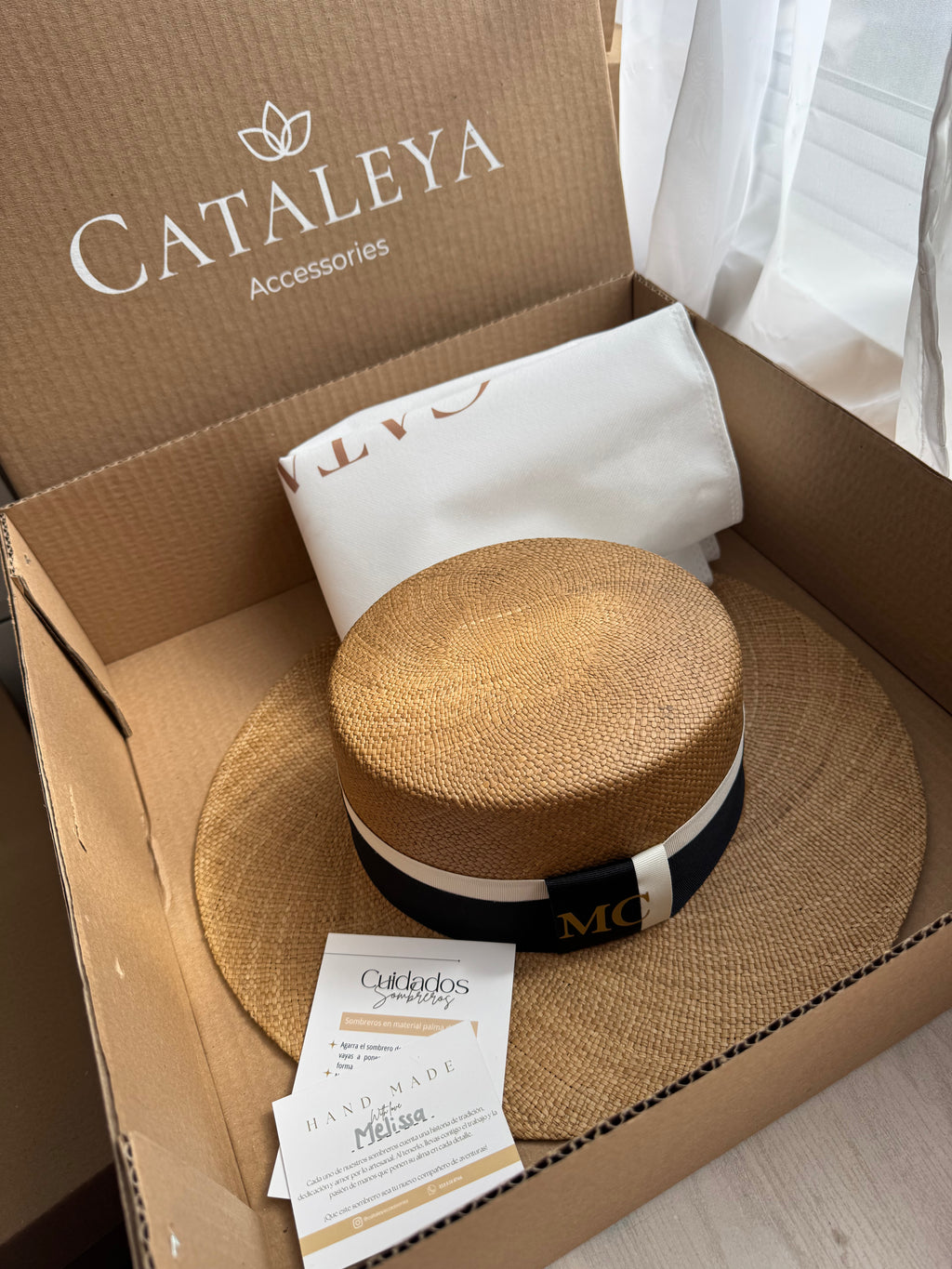 Sombrero cordobés con iniciales