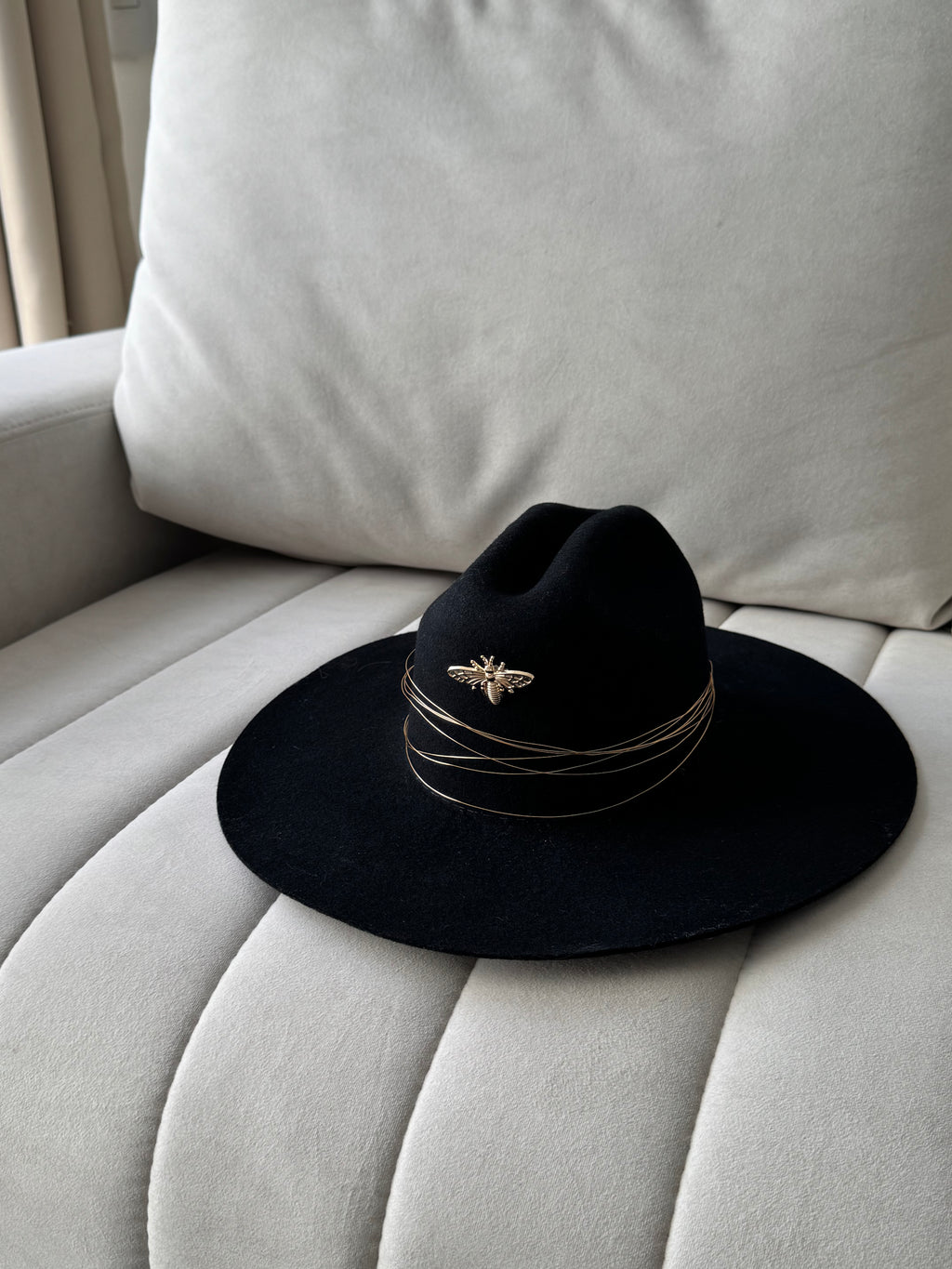 Borsalino hilo fino broche