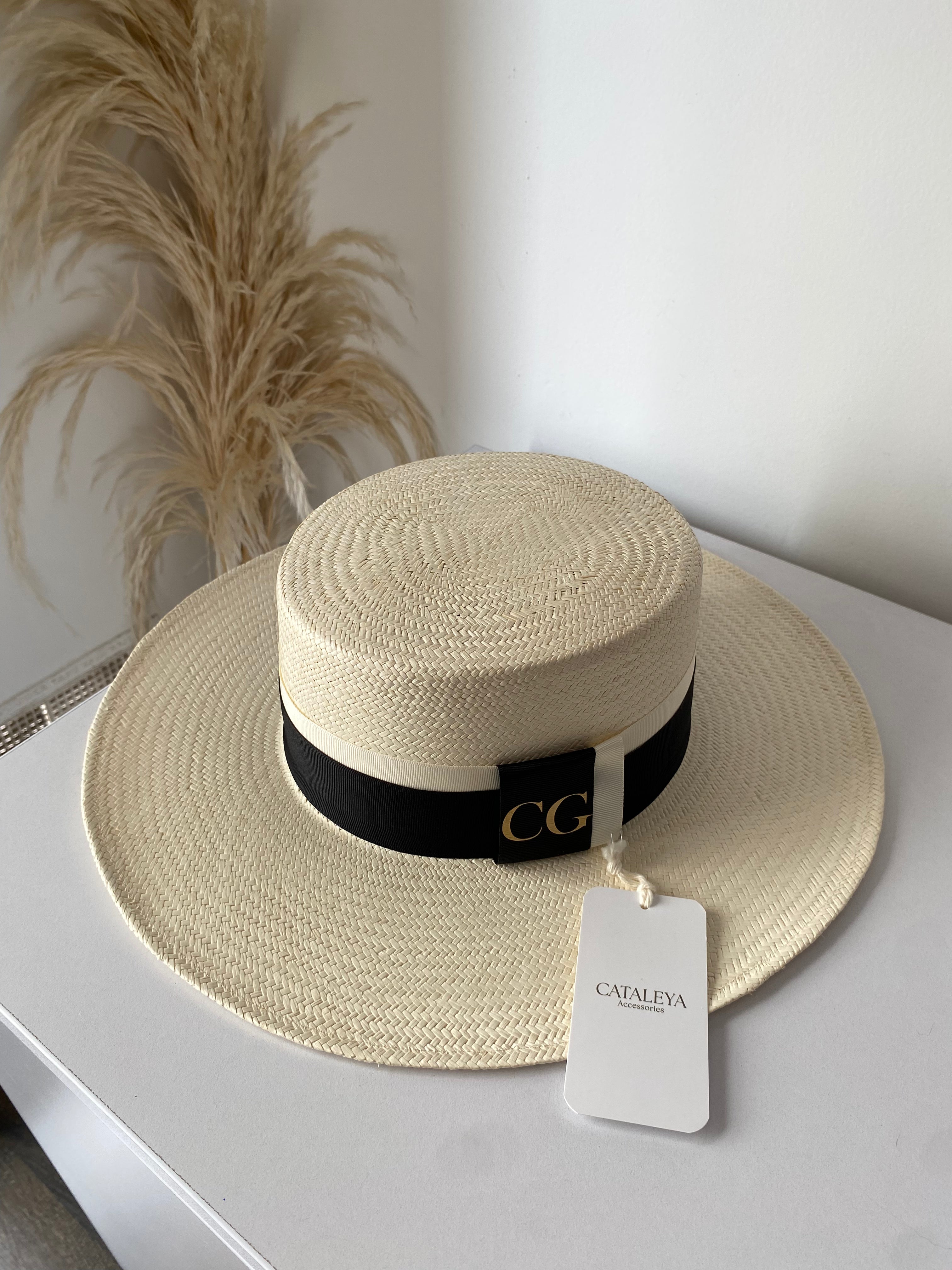 Sombrero cordobés con iniciales