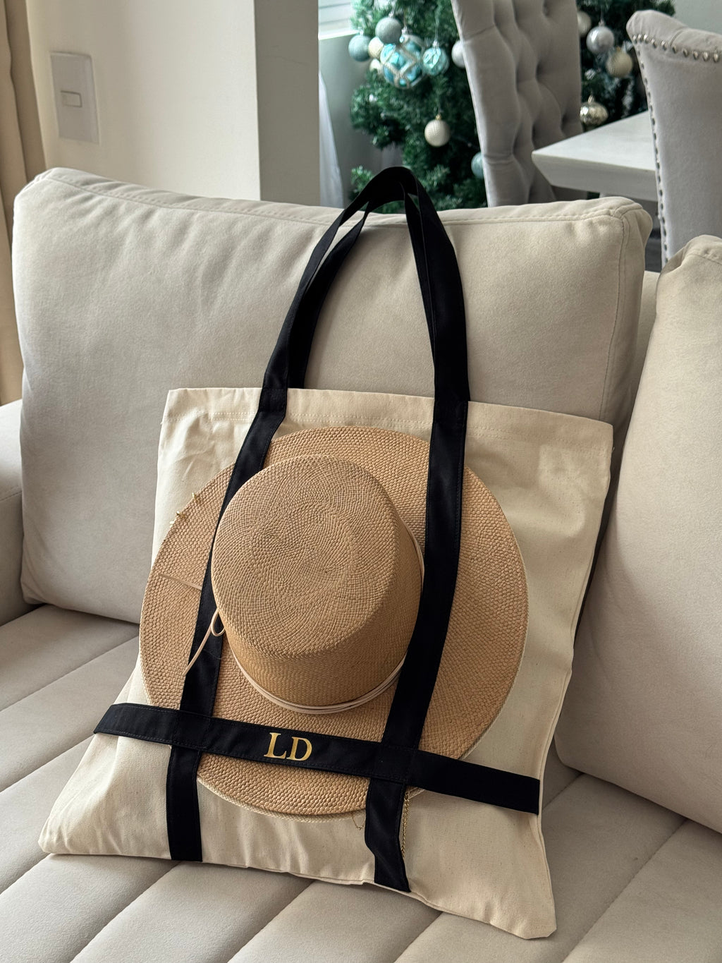 Tote bag